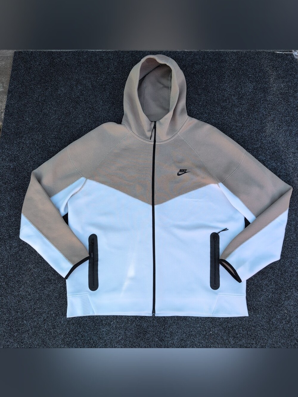 Nike Hoodie Mens XXL White Khaki Sportswear Tech Flee Windrunner Full Zip Jacket